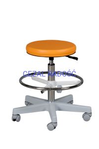 Stołek SGK (na kółkach z podnóżkiem) stelaż popiel