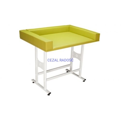 STOLIK DO BADAŃ NIEMOWLĄT.jpg