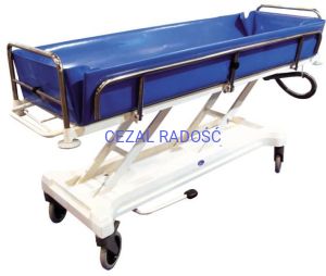 Wózek transportowo-kąpielowy w pozycji leżącej  z regulacją wysokości C213 INOX